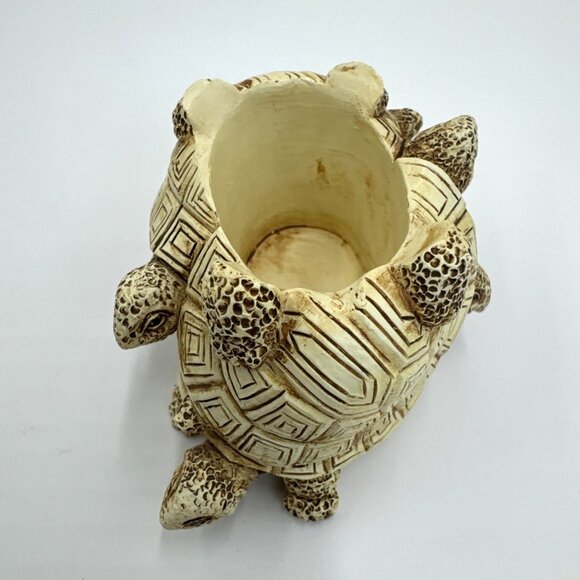 Harmony Kingdom Style Resin Turtle Stacked Trinket Box - Picture 8 of 13